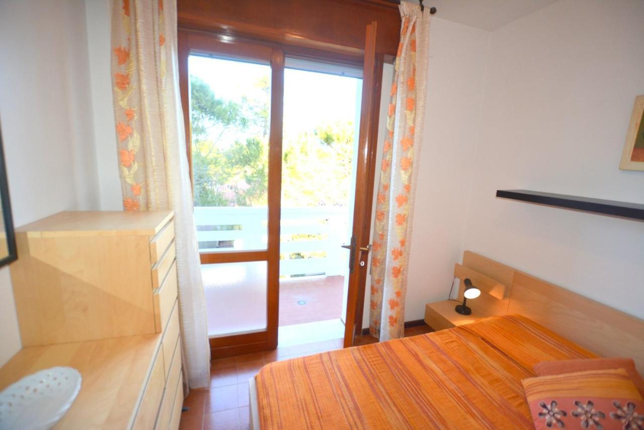 Lignano Nette Wohnung Naehe Am Meer Lignano Sabbiadoro Exterior foto